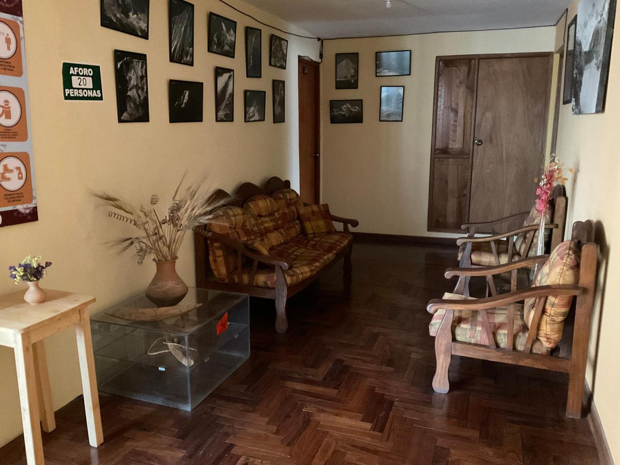 מלון חוארז La Casa De Zarela מראה חיצוני תמונה